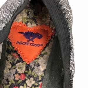 Rocket Dog Shoes - ✨Rocket Dog✨ Silver Sparkly Bow Tie Flats Size 7 Rocket Dog Shoes - ✨Rocket Dog✨ Silver Sparkly Bow Tie Flats Size 7
